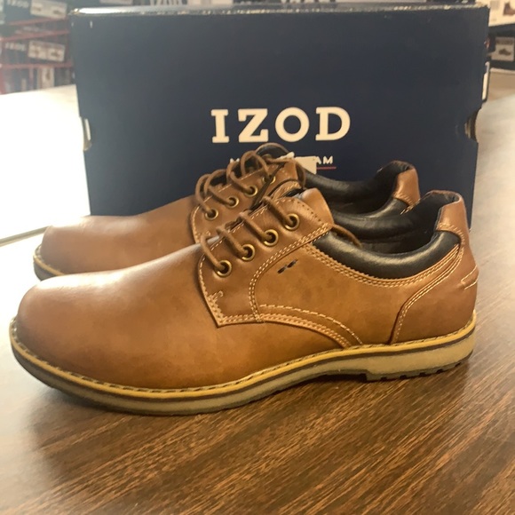 NIB Izod Men’s Cal Low Top Memory Foam Shoes Brown - Picture 4 of 6